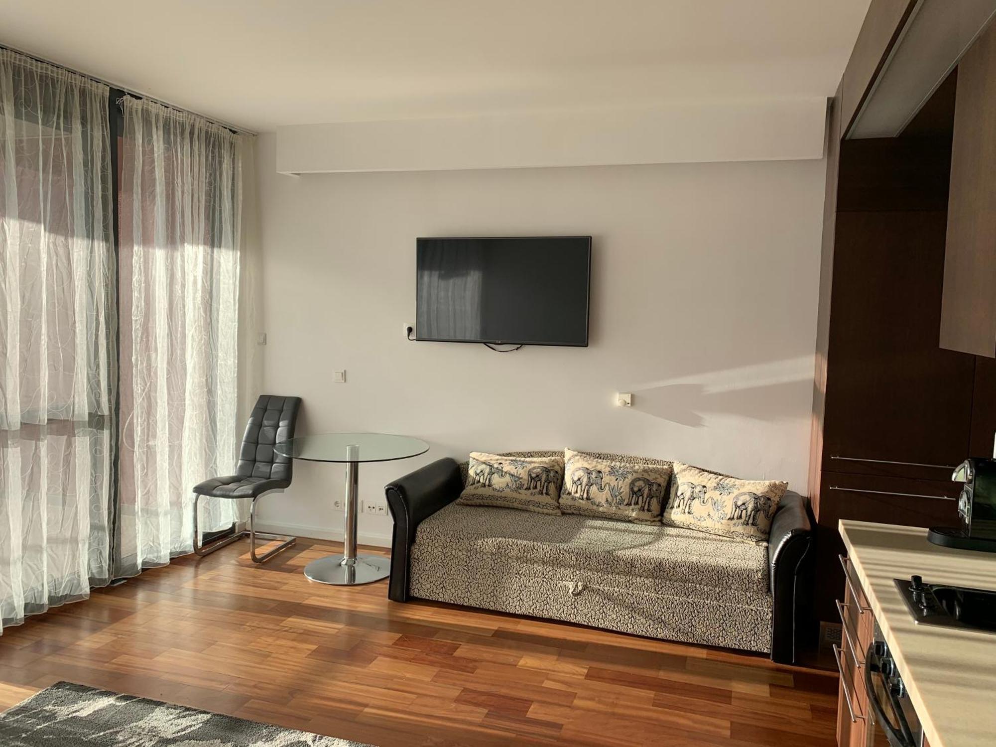 Bavaria Club Apartman Balatonlelle Exteriör bild